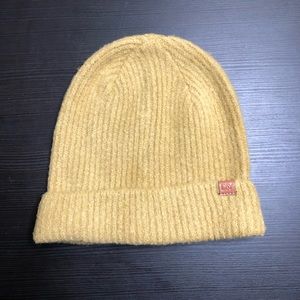 David and Young Brown beenie One Size.